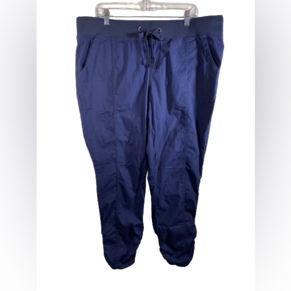 NWT Torrid Crop Pull-On Jogger Poplin Mid-Rise Pants 1 1x 14-16 Navy